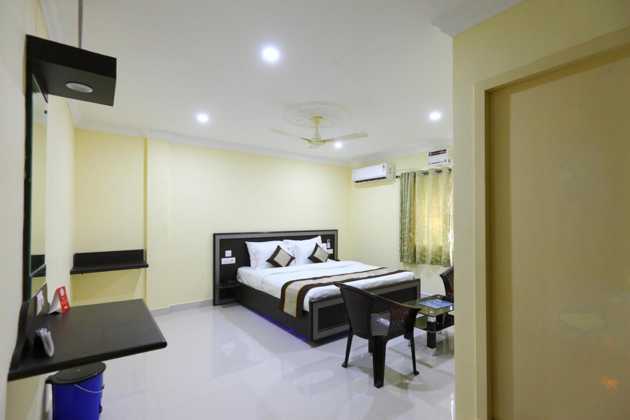 Salbala Inn - Near Alrport شيناي المظهر الخارجي الصورة
